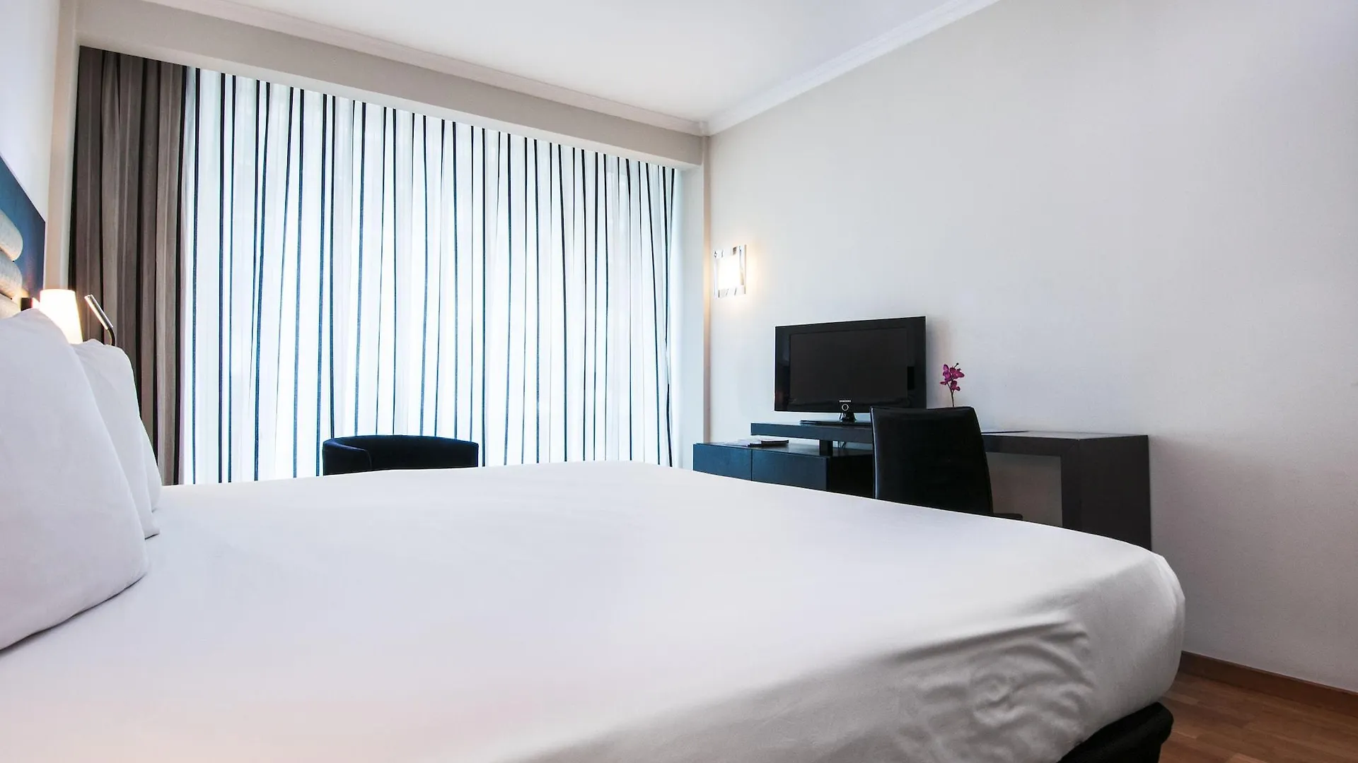 **** Hotel Exe Cristal Palace Barcelona Spain