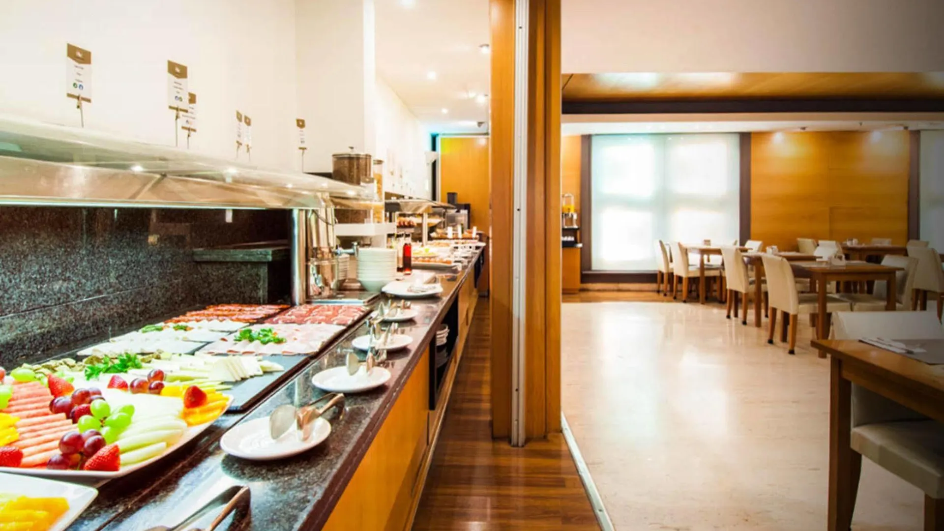 Exe Cristal Palace Barcelona Hotel
