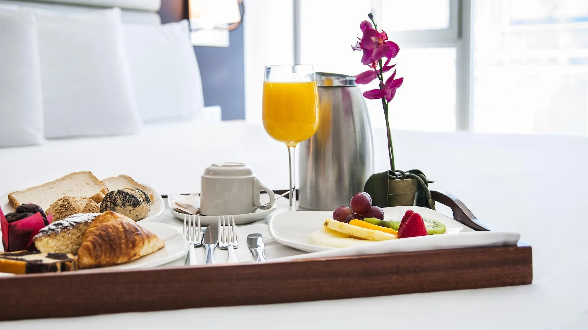 **** Otel Exe Cristal Palace Barselona İspanya
